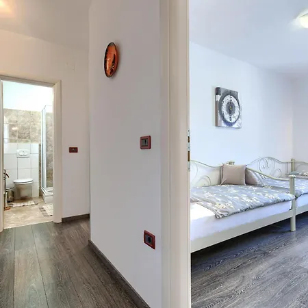 Marlen By Interhome Vakantiehuis Rovinj