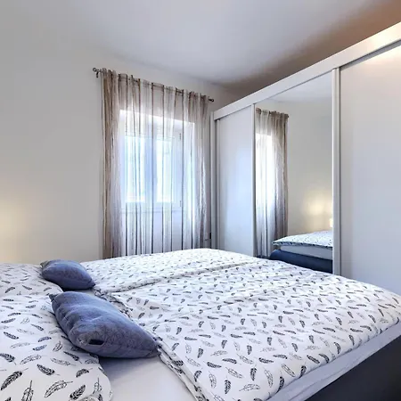 Marlen By Interhome Rovinj